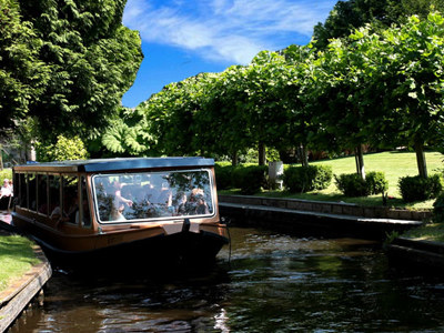 Canal Cruise 