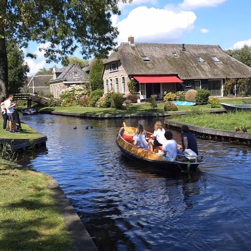 Wooden Punter Kragge luxury